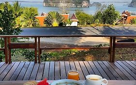 Khaothong Terrace Resort